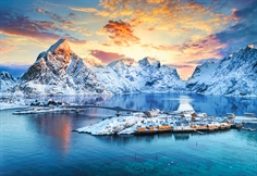 Soluppgång på Sakrisoy, Lofoten, Norge